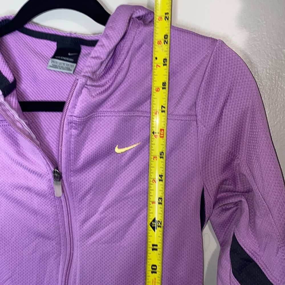 🪿Y2K Purple Nike Sphere Dry lightweight jacket! - Picture 5 of 8